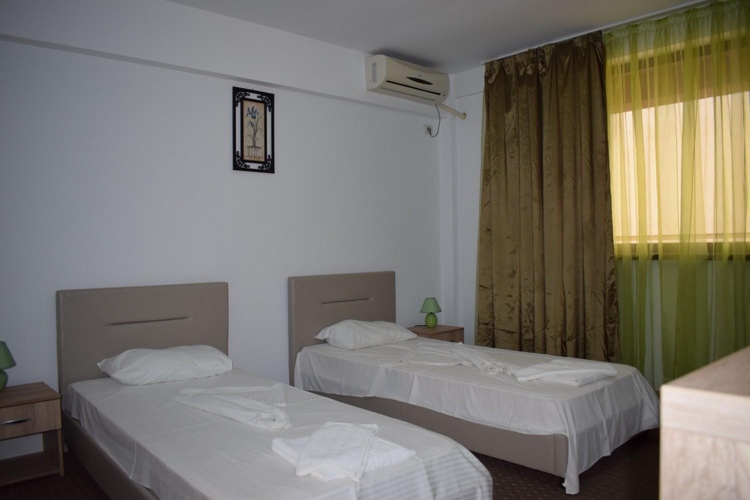 Hotel Ibiza Eforie Nord Exteriör bild